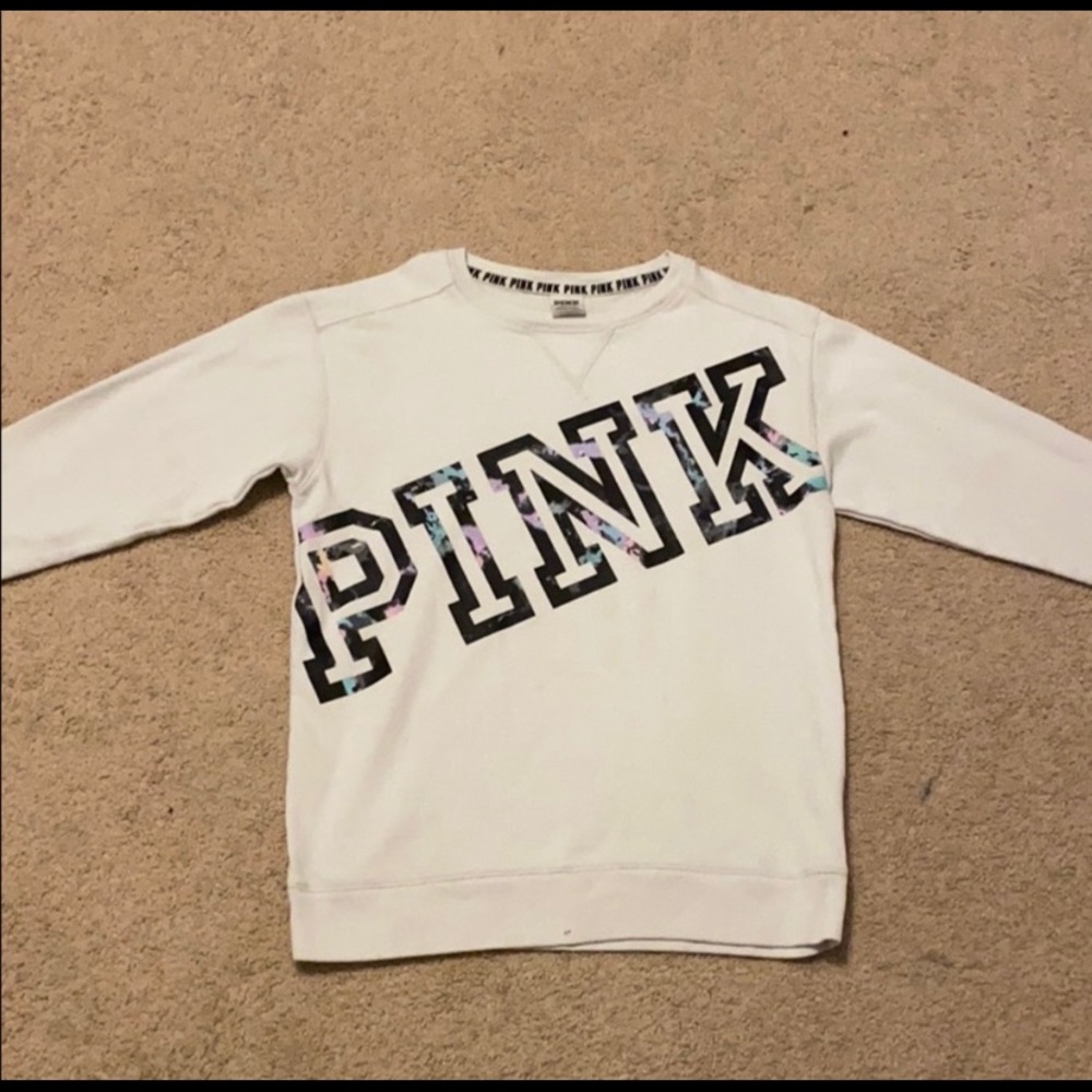 PINK Victoria’s Secret crewneck